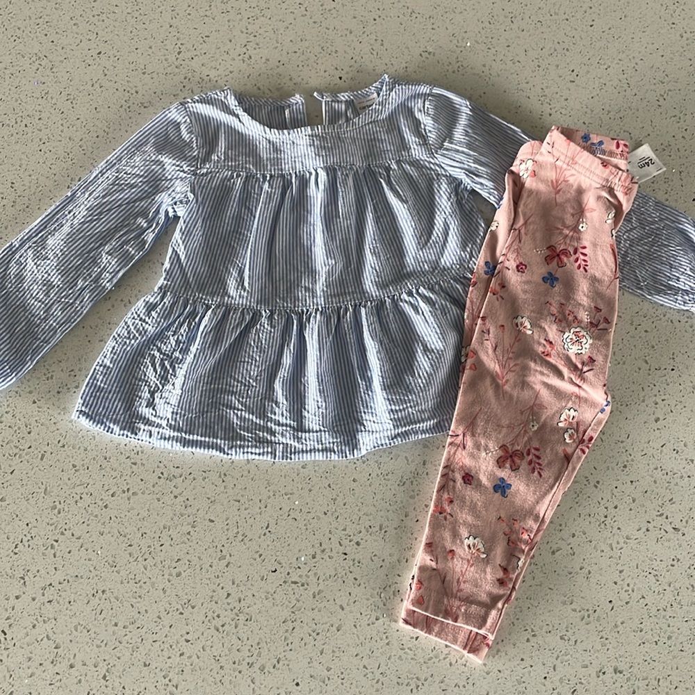 Carters 24 month matching set